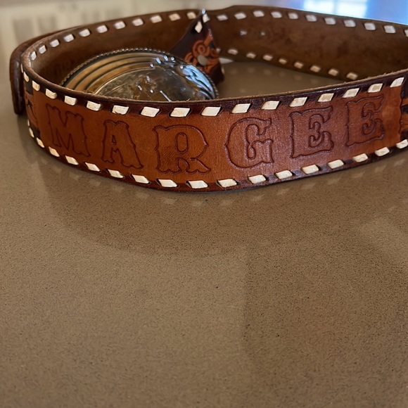 Vintage Comstock silversmiths buckle with custom made hand laced leather belt - Picture 14 of 16